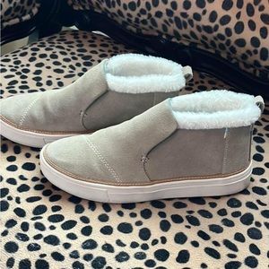 Toms- tan suede bootie- NWOT-size 7.5